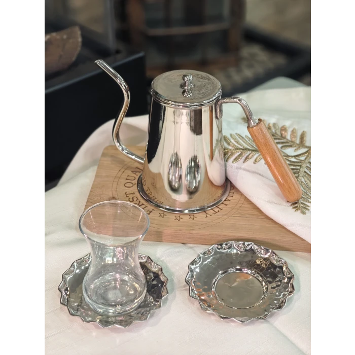 BAKIR ÇAY TABAĞI DALGALI MODEL KÜÇÜK BOY GÜMÜŞ RENK