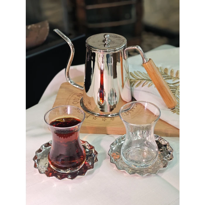 BAKIR ÇAY TABAĞI DALGALI MODEL KÜÇÜK BOY GÜMÜŞ RENK