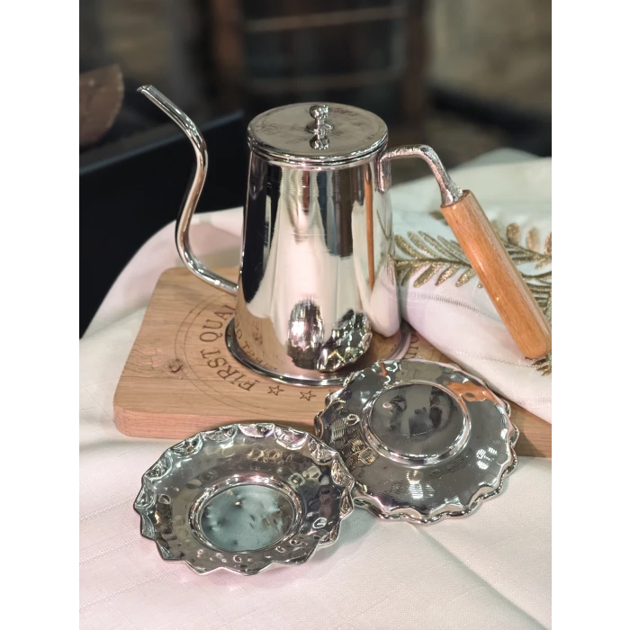 BAKIR ÇAY TABAĞI DALGALI MODEL KÜÇÜK BOY GÜMÜŞ RENK