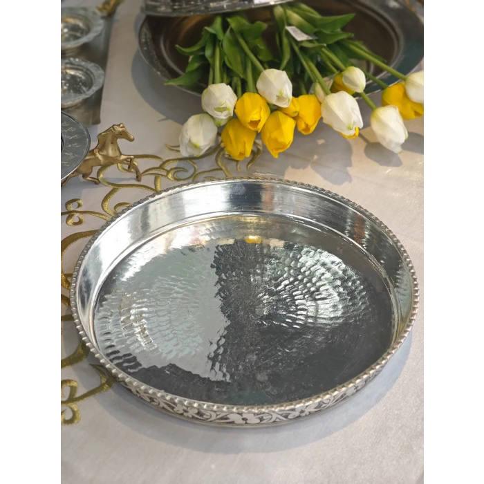 BAKIR FIRIN TEPSİSİ OYMA NAKIŞLI MODEL GÜMÜŞ RENK 35 CM