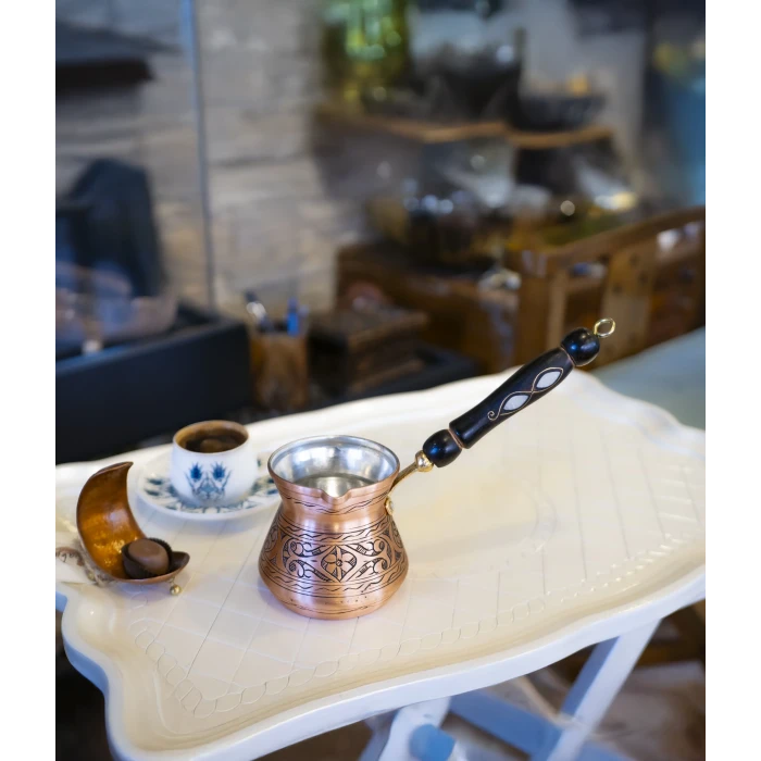 BAKIR CEZVE SEDEF KULPLU İŞLEMELİ TOMBAK MODEL MAT BAKIR RENK 4 KİŞİLİK