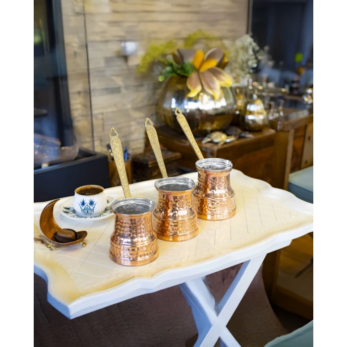 BAKIR CEZVE SETİ ÇEKİÇ DÖVMELİ BAKIR RENK