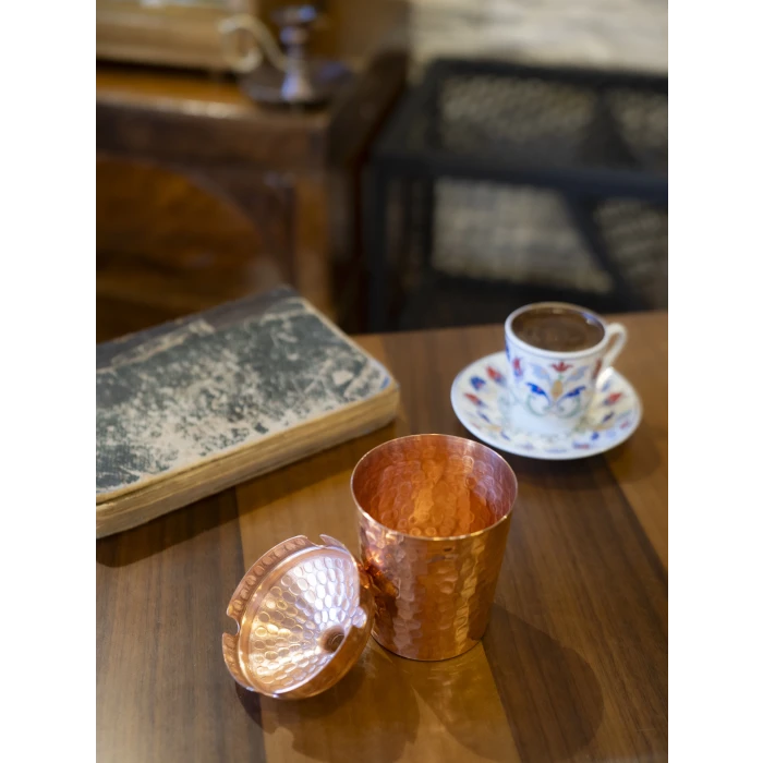 BAKIR KÜL TABLASI KOKUSUZ PARLAK RENK ÇEKİÇ DÖVME MODEL