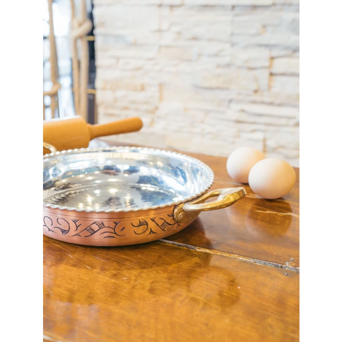 BAKIR TAVA OYMA NAKIŞLI FIRFIRLI TAVA MAT BAKIR RENK 19 CM