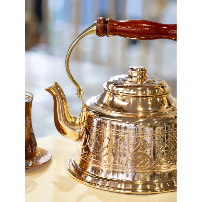 BAKIR DEMLİK İŞLEMELİ MARAŞ MODEL BAKIR RENK BAKIR UÇLU