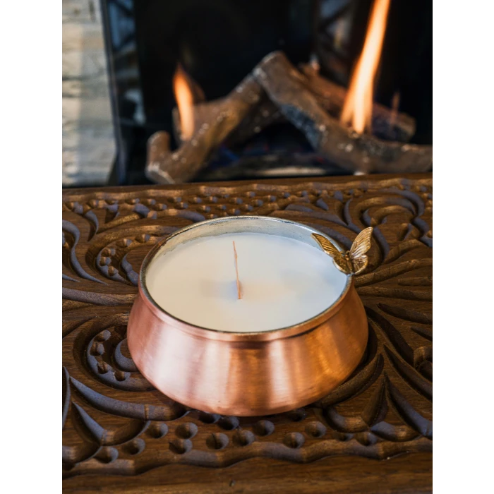 BAKIR KASELİ SOYA MUMU KELEBEK DETAYLI MAT BAKIR RENK