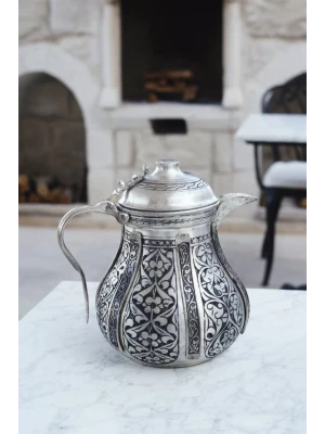 BAKIR SÜTLÜK, SOSLUK NAKIŞ İŞLEMELİ GÜMÜŞ RENK (2LT KALAYLI)