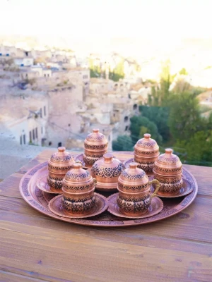 BAKIR FİNCAN SETİ OYMA NAKIŞ İŞLEME (6LI FİNCAN TAKIMI ,TEPSİ,ŞEKERLİK)