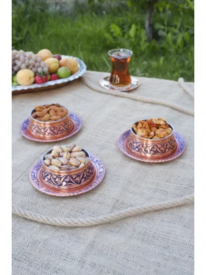 BAKIR ÇEREZLİK OYMA NAKIŞLI TABAKLI 2Lİ SET 4 PARÇA MAT BAKIR RENK