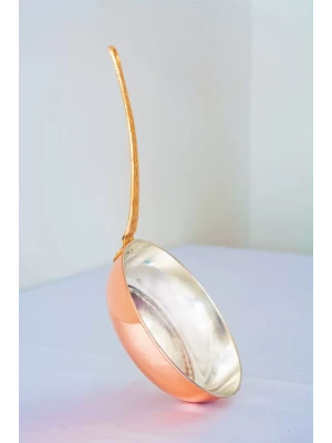 BAKIR TAVA UZUN KULPLU MODERN PARLAK BAKIR RENK 14CM
