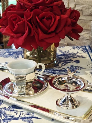 GÜMÜŞ KAPLAMA LOKUMLUK BOMBELİ FORM KELEBEK DETAYLI 2 ADET