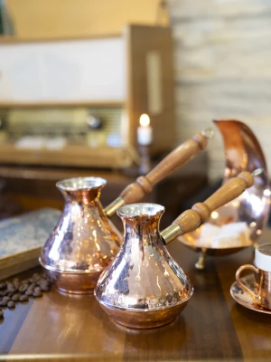 BAKIR CEZVE MODERN OVAL ÇEKİÇ DÖVME MODEL 2 KİŞİLİK