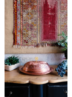 BAKIR SUNUMLUK KAPAKLI OYMA NAKIŞLI 35CM Mat Bakır