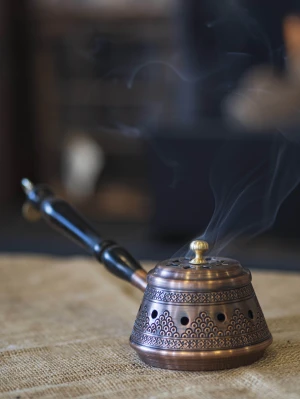 BAKIR BUHURDANLIK İŞLEMELİ ÜZÜM DESENLİ MODEL OKSİTLİ RENK