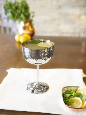 BAKIR ŞARAP KADEHİ ÇEKİÇ DÖVMELİ (2li) GÜMÜŞ RENK