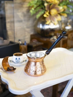 BAKIR CEZVE SEDEF KULPLU İŞLEMELİ TOMBAK MODEL BAKIR RENK 4 KİŞİLİK