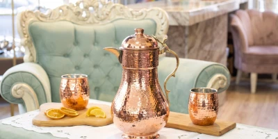 Bakır Sürahide Su Kaç Saat Beklemeli? Doğru Kullanım Rehberi