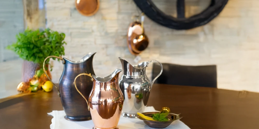 Kalaylı Bakır Sürahi mi Kalaysız Bakır Sürahi mi? Hangisi Daha Sağlıklı?