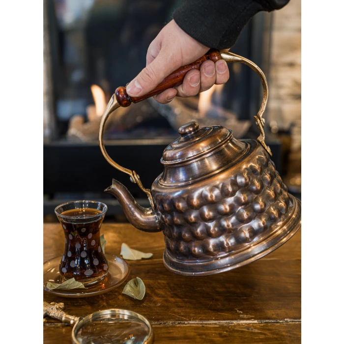 BAKIR DEMLİK KABARTMALI MARAŞ MODEL OKSİTLİ RENK