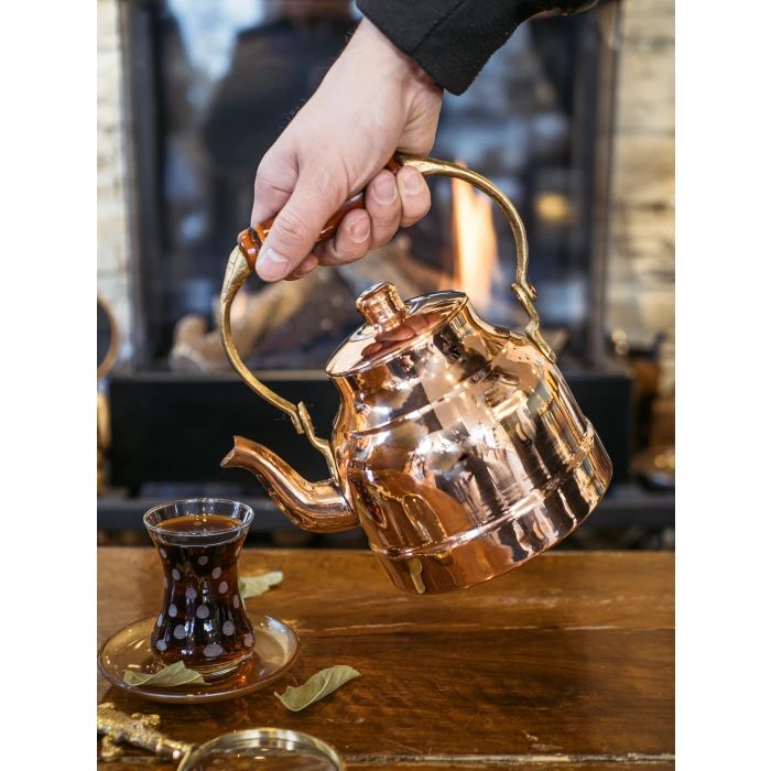 BAKIR DEMLİK MODERN MODEL AHŞAP KULP BAKIR RENK