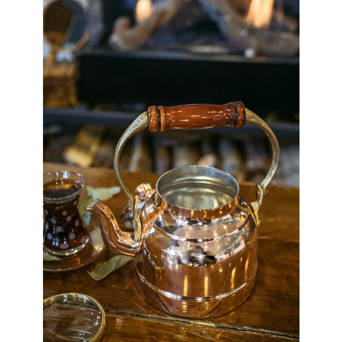 BAKIR DEMLİK MODERN MODEL AHŞAP KULP BAKIR RENK