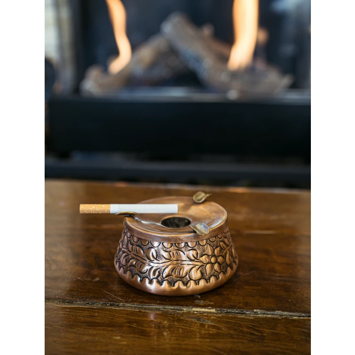 Bakır Kül tablası Kabartmalı Model Mat Bakır Renk