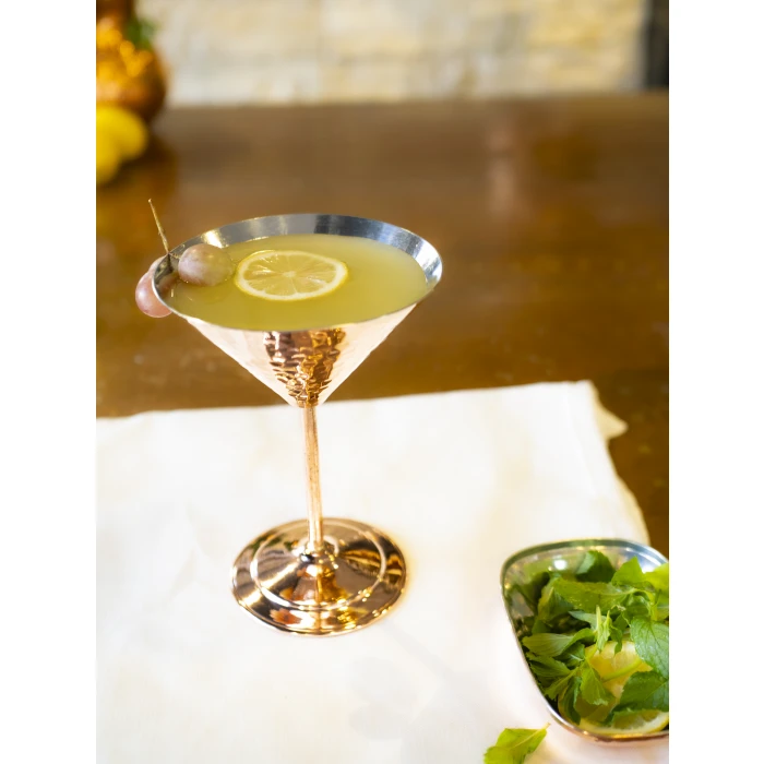 Bakır Kadeh Martini Çekiç Dövme Model Parlak Bakır Renk