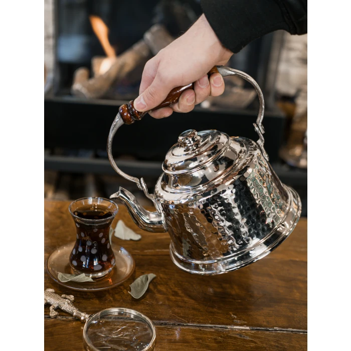 BAKIR MARAŞ DEMLİK GÜMÜŞ RENK (DIŞ KISIM NİKEL KAPLAMA İÇ KISIM KALAYLI)