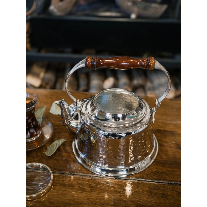 BAKIR MARAŞ DEMLİK GÜMÜŞ RENK (DIŞ KISIM NİKEL KAPLAMA İÇ KISIM KALAYLI)