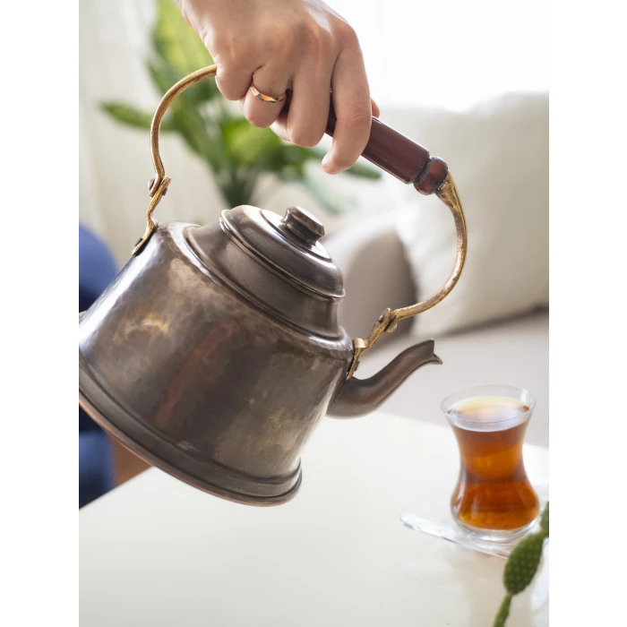 BAKIR MARAŞ DEMLİK OKSİTLİ RENK