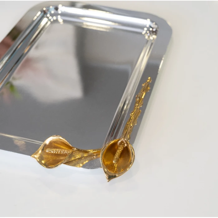 GÜMÜŞ KAPLAMA SUNUM TEPSİSİ  DİKDÖRTGEN FORM GALA ÇİÇEK DETAYLI ( TEK KİŞİLİK)