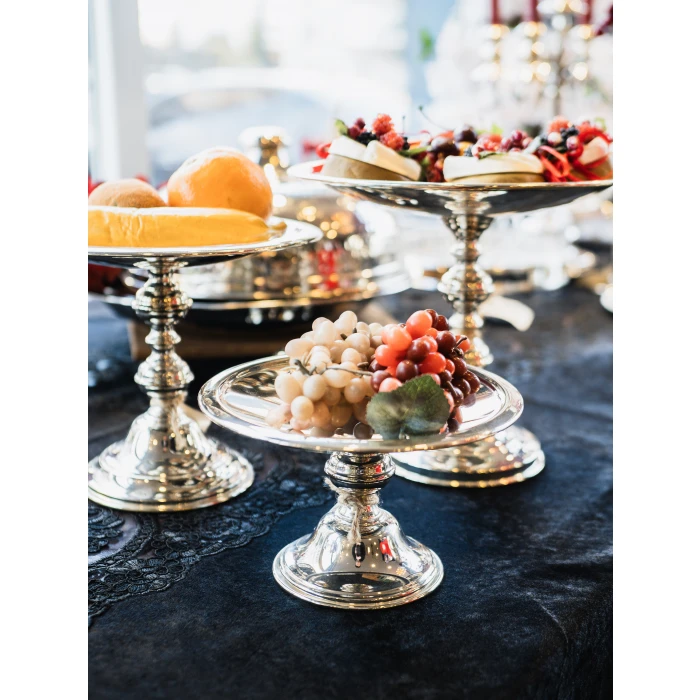 GÜMÜŞ KAPLAMA SERVİSLİK, AYAKLI KURABİYELİK  NO:1