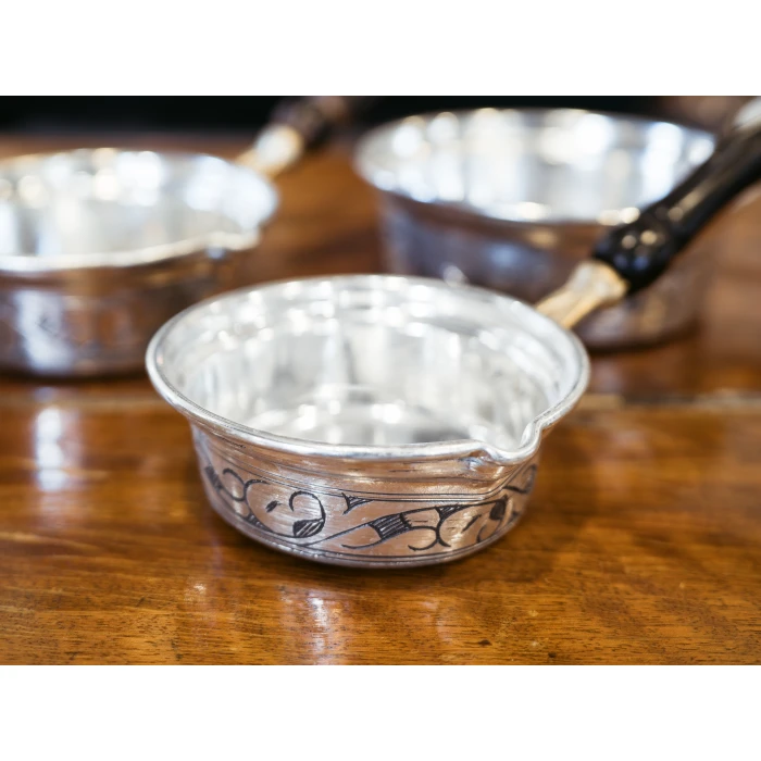 BAKIR SOS TAVASI 3LÜ OYMA NAKIŞLI MODEL GÜMÜŞ RENK