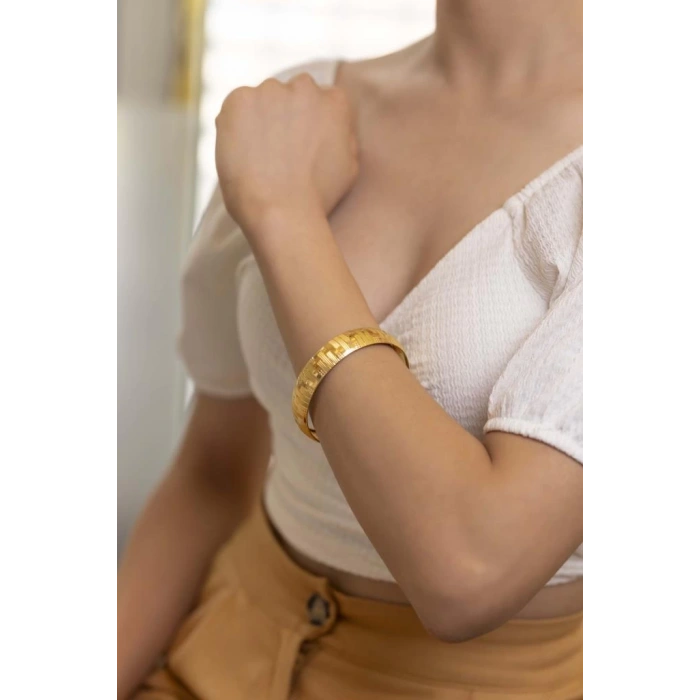 Yiğitbaşı Gold 22 Ayar İşçiliksiz 15mm Şarnel Bilezik