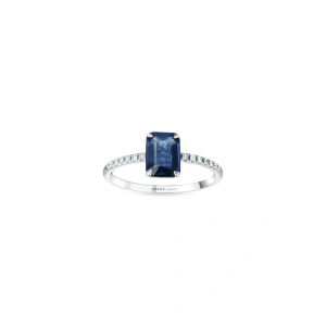 0.09 Karat Pırlanta Safir Emerald Kesim Yüzük