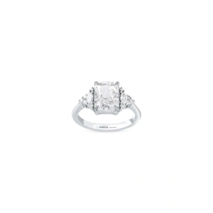 0.24 Karat Violet Emerald Kesim Pırlanta Yüzük